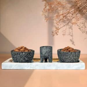 Set de 3 molcajetes con charola de mármol la cosita chula frente
